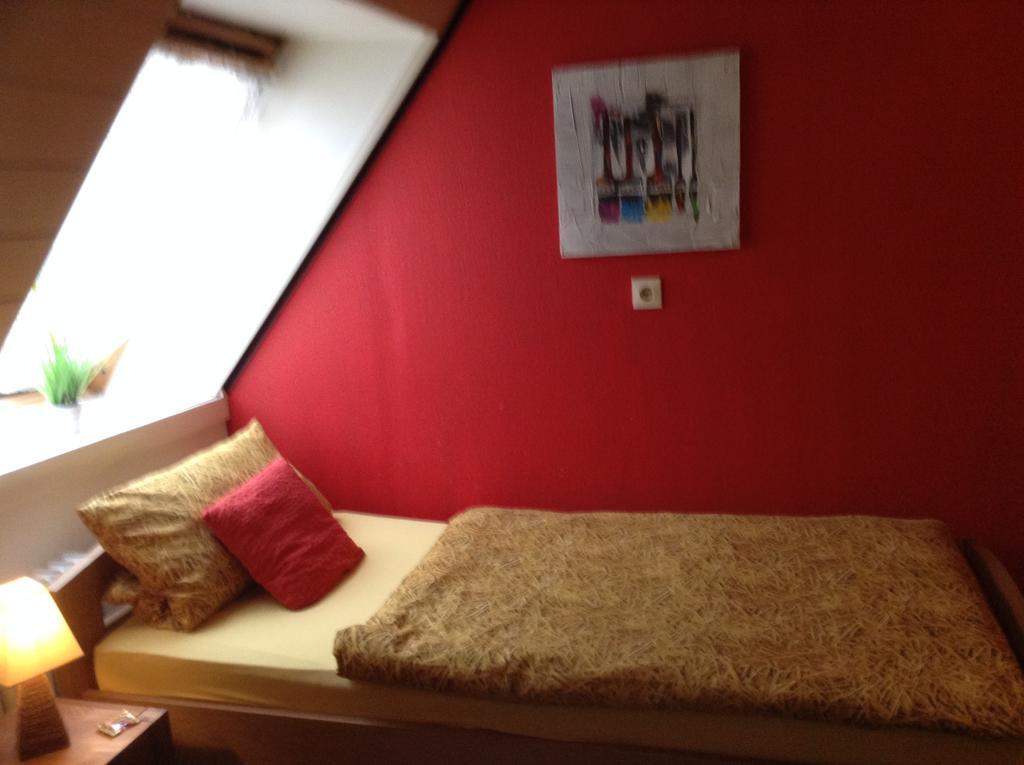 Gasthof Altes Farmhaus Und Apartment Lienen Ruang foto